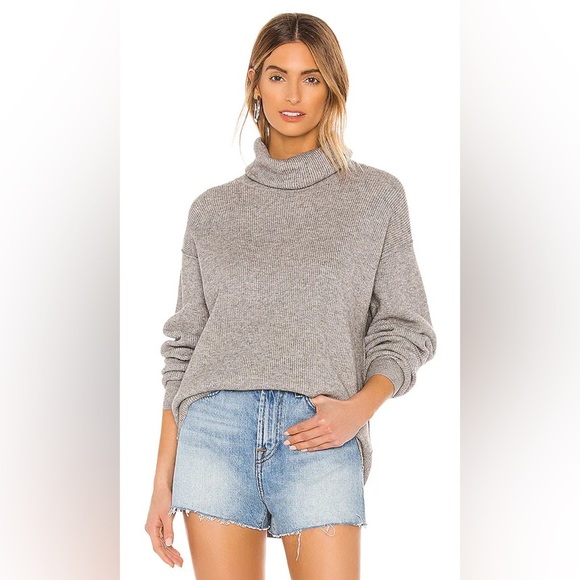 Free People Sweaters - Free People Softly Structured Knit Tunic Grey $148 OB816580 Turtle Neck Small